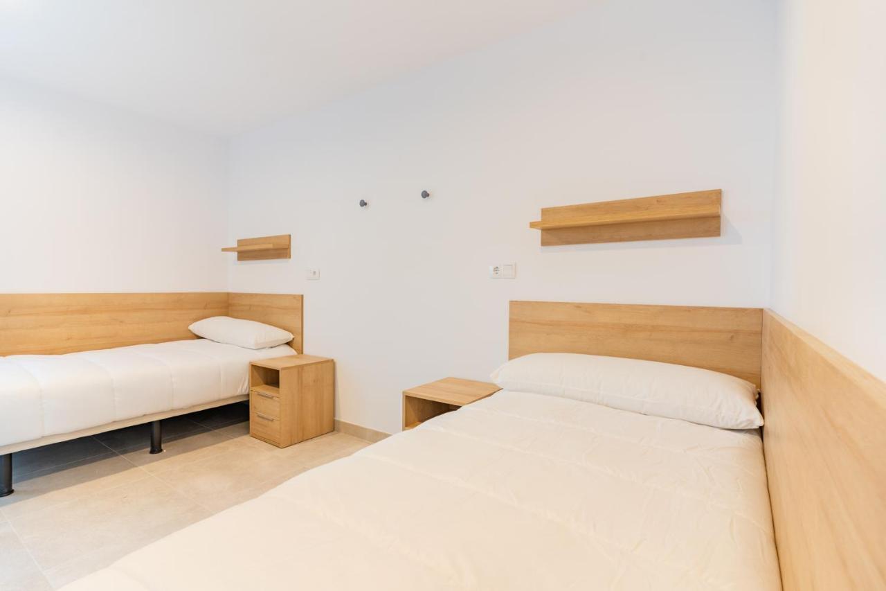 Micampus Avenida Del Puerto - Residencia De Estudiantes * Valence